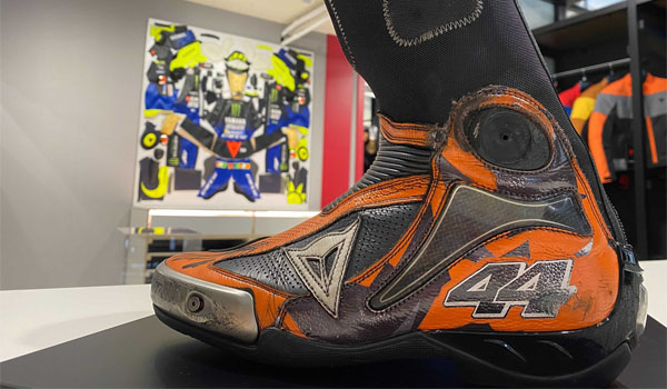ダイネーゼ台場 Dainese Daiba | オフィシャルWEBサイト | ブーツ